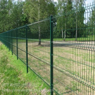 高速公路两侧围网与防盗网 守护道路安全的重要屏障